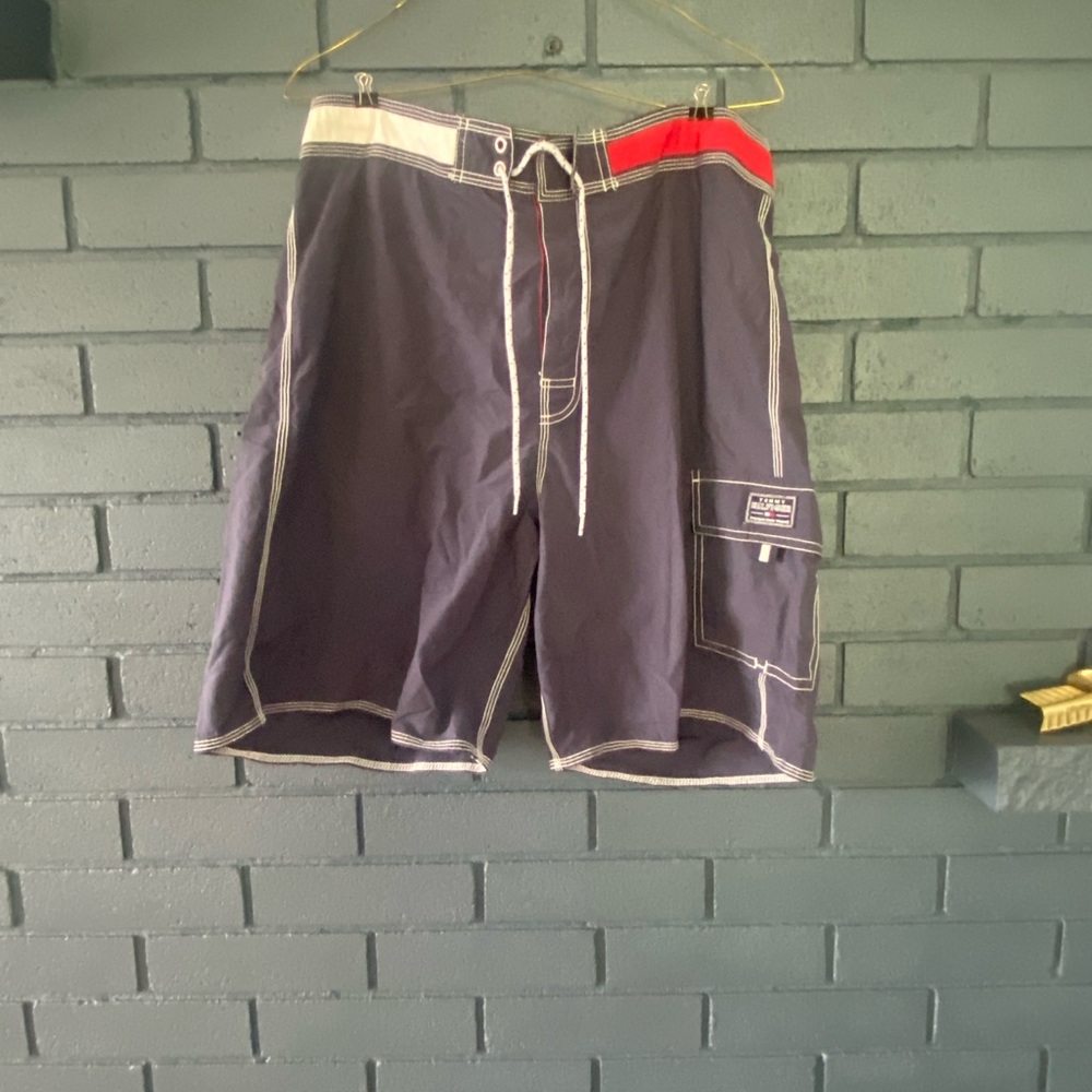 GUC Tommy Hilfiger Men's Navy Swim Shorts
